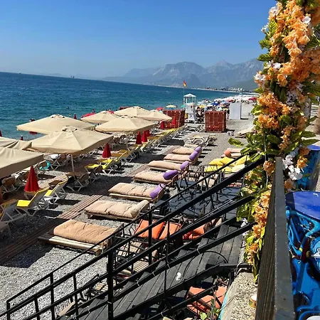 Aparthotel Güden-Pearl